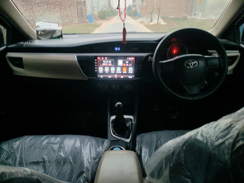 Toyota Corolla XLI 2015 13