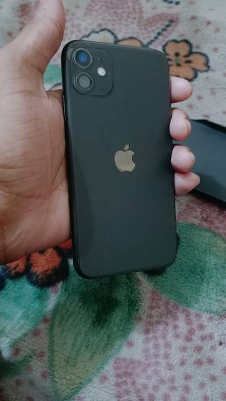 iphone 11 64 GB jv 4