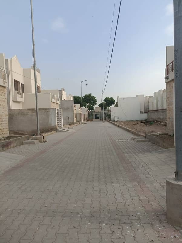 120 Sq Yd Corner Villa In Falaknaz Dreams Memon Goth Malir 21