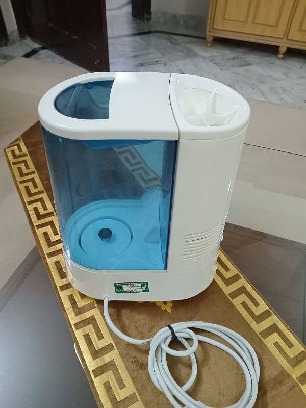 VICKS VH 750 HUMIDIFIER IN EXCELLENT CONDITION 4