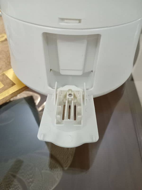 VICKS VH 750 HUMIDIFIER IN EXCELLENT CONDITION 8