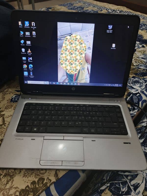 HP LAPTOP FOR SALE , 8G. 256GB SSD CORE I5 6TH GEN 3