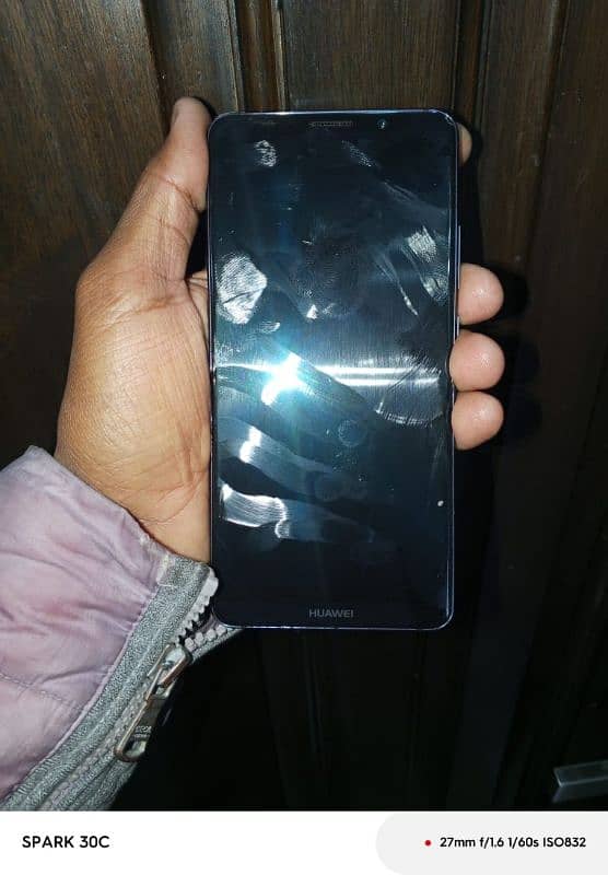 HUAWEI Mate 10 pro 6/128GB 0