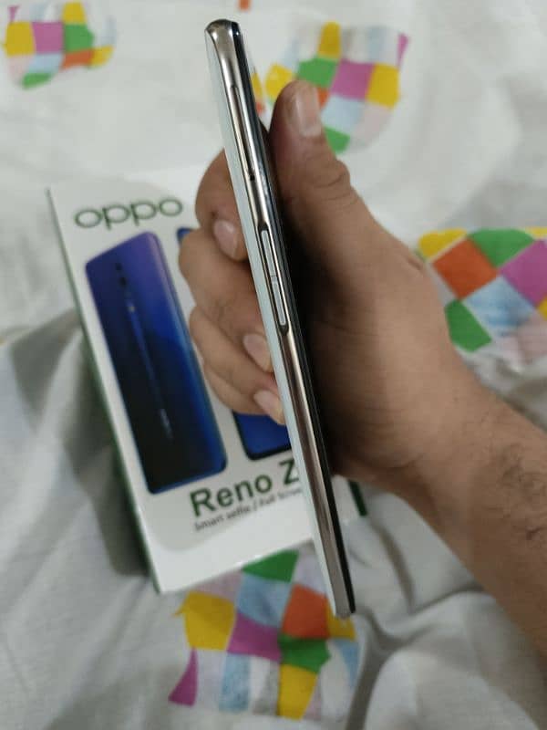 OPPO Reno Z 5