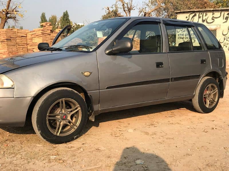 Suzuki Cultus VXR 2015 17