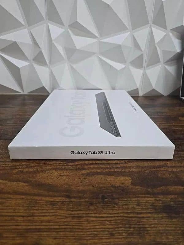 Samsung Galaxy Tab S9 Ultra "Seal packed" 1