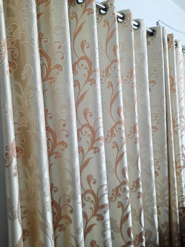 beautiful curtains neat and clean just like new 0