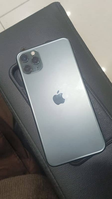 i phone 11 pro max 0