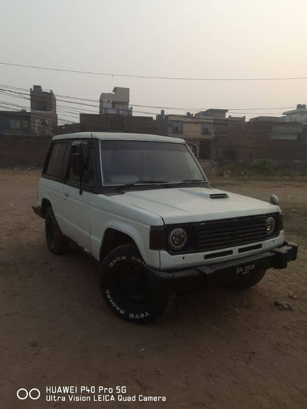 Mitsubishi Pajero 1989 0