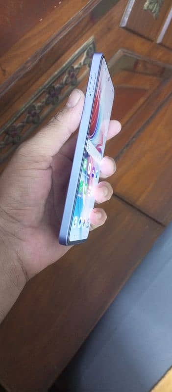 oppo reno 11F (5g) 8gb 256 2