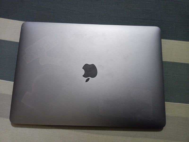 Macbook Pro 2017 4