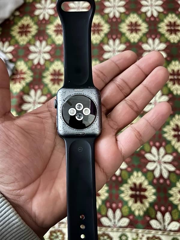 apple watch series 3 42mm 1