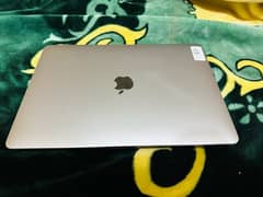 MacBook