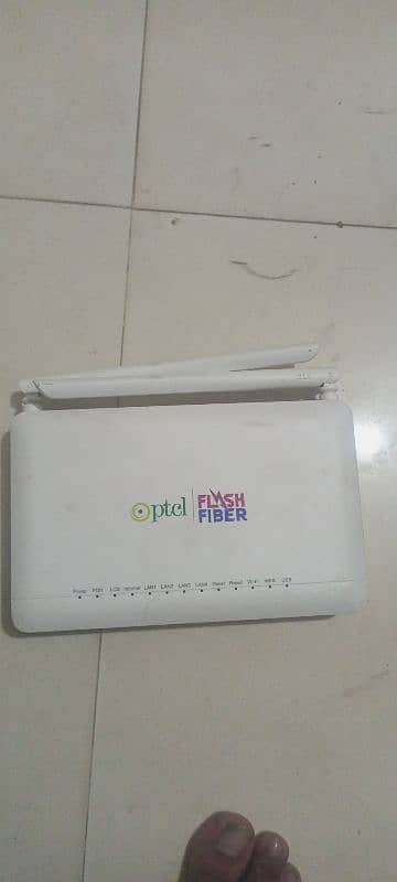 Flash fiber router device 1