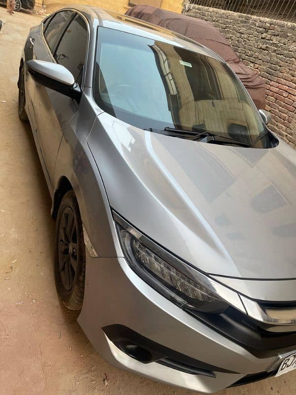 Honda Civic Oriel 2017 5