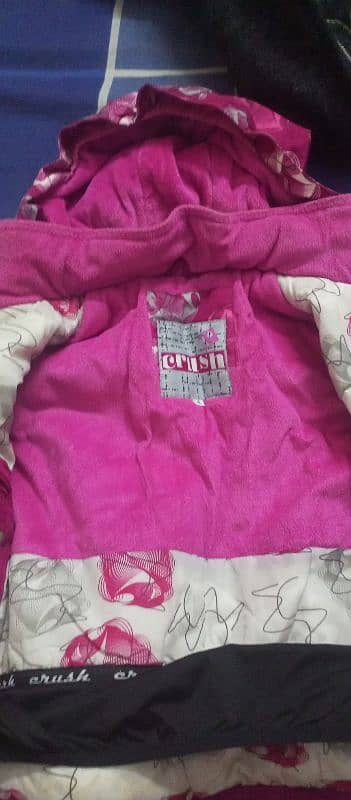 girls imported jacket for 5 years girls condition 10/10 1