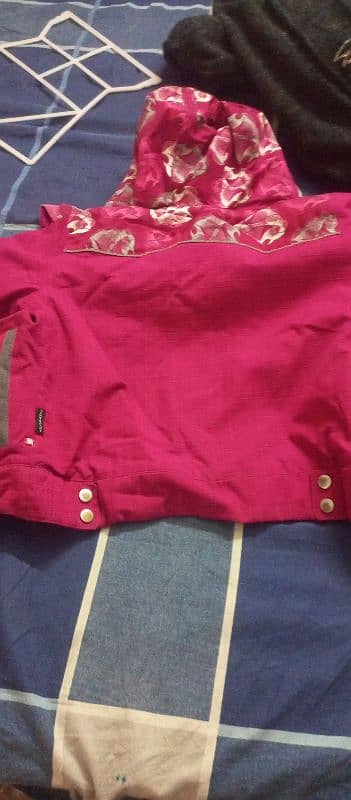 girls imported jacket for 5 years girls condition 10/10 3