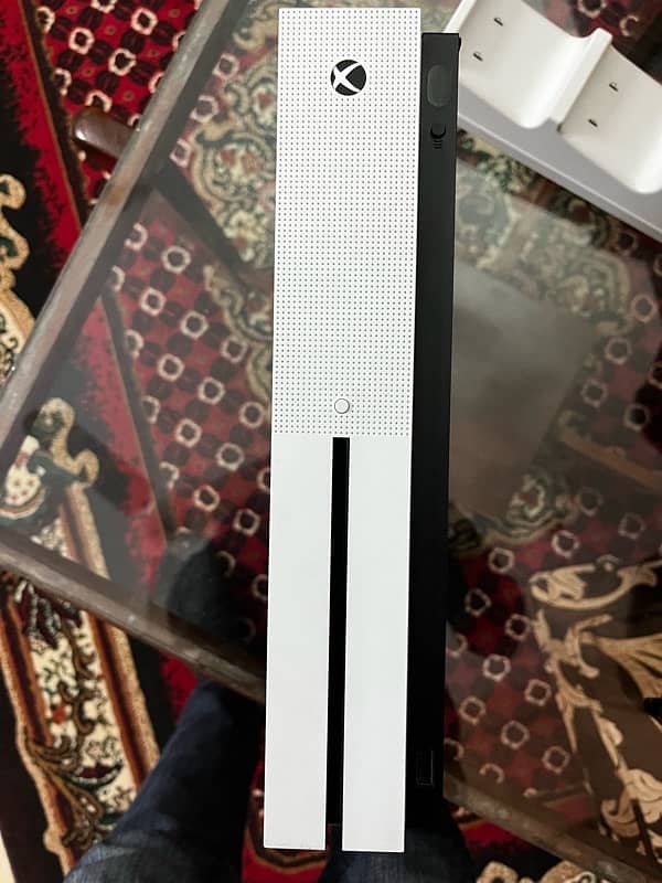 xbox one s 1tb 0