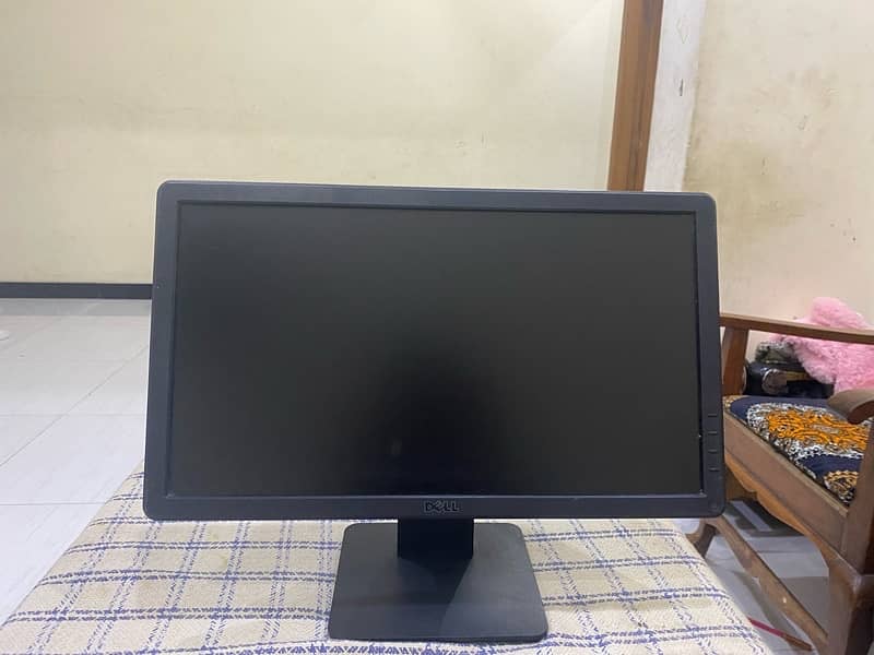 Dell desktop 18”inch 1