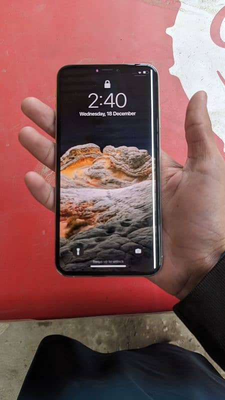 I phone xs max 256gb 8