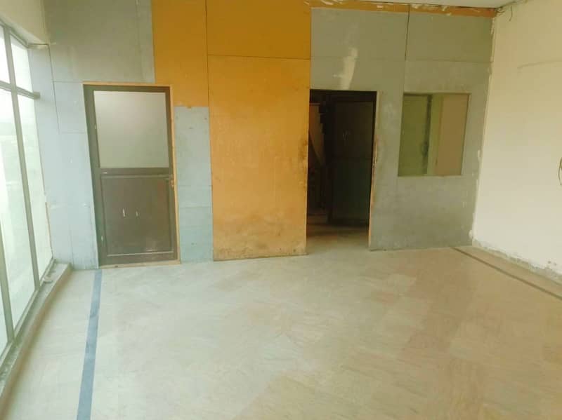 4 Marla 2nd Floor Office For Rent In DHA Phase 1,Block K, Lahore. 0