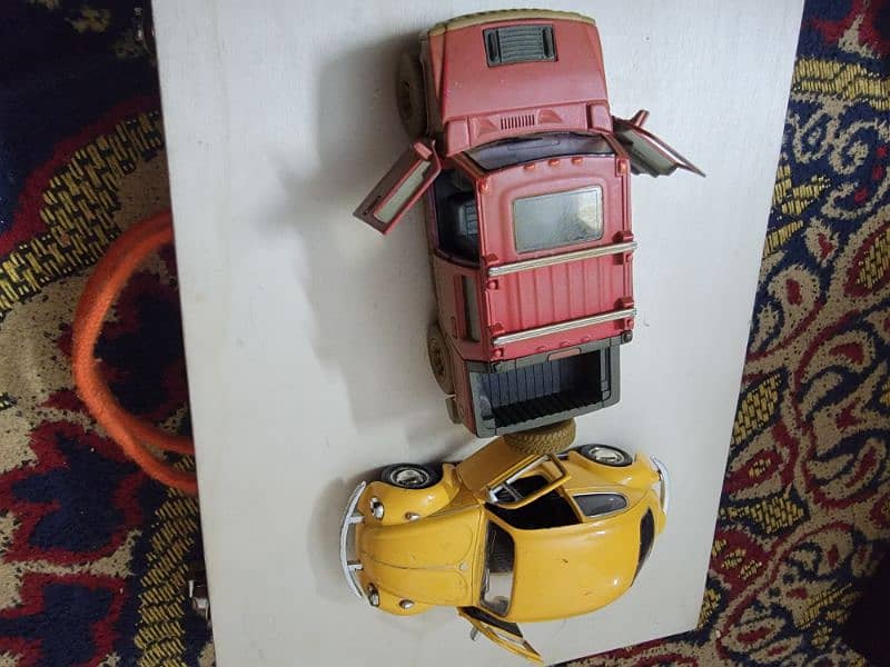 diecast metal car/jeep/vintage/antique 16