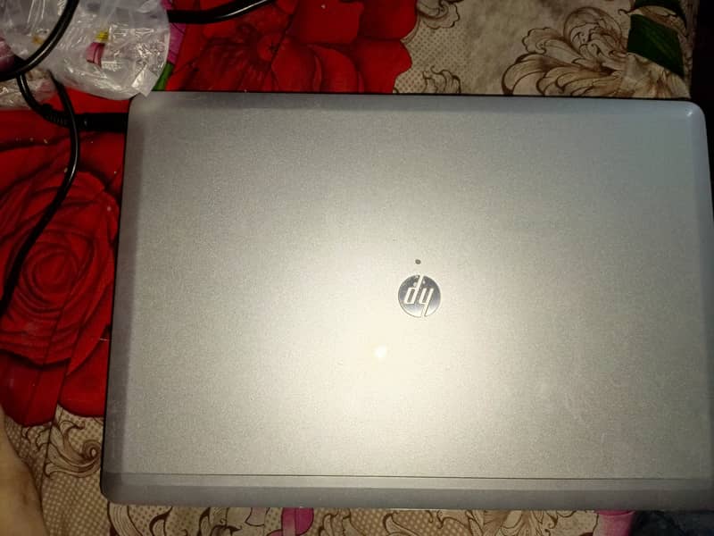 HP laptop core i5 3gen 0