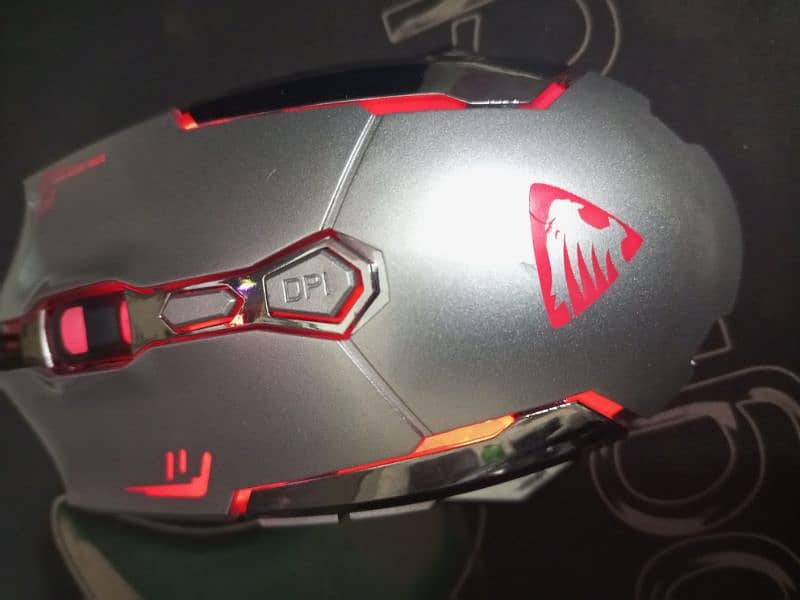 gaming mouse 4