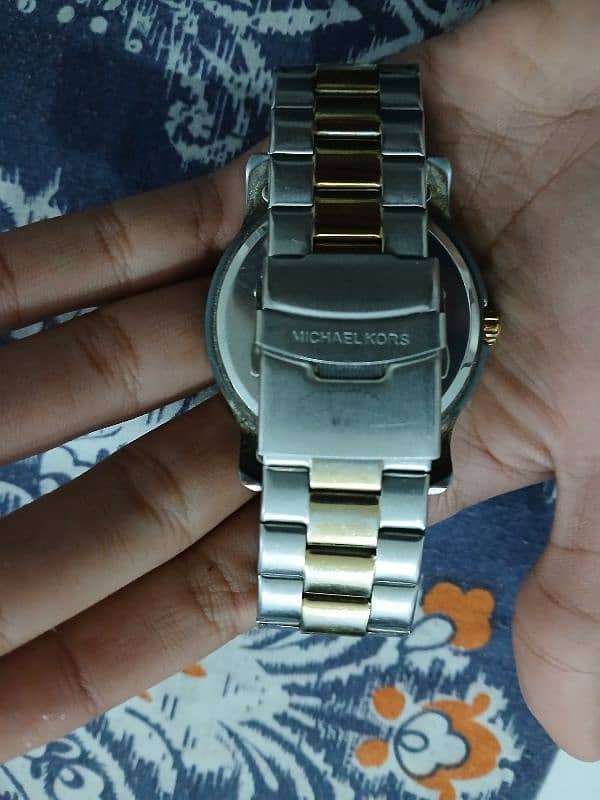 Micheal Kors original watch for sale 2