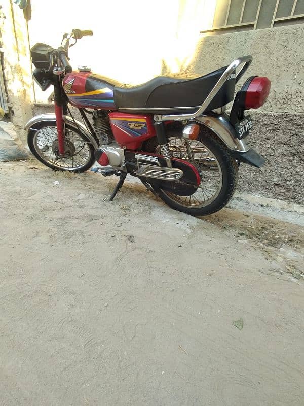 Honda 125 12 non. euro lush genuine 5