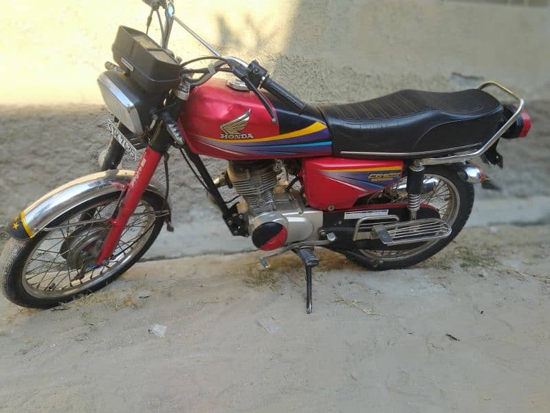 Honda 125 12 non. euro lush genuine 9