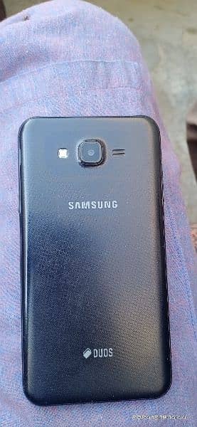 Samsung galaxy J7 Core 1