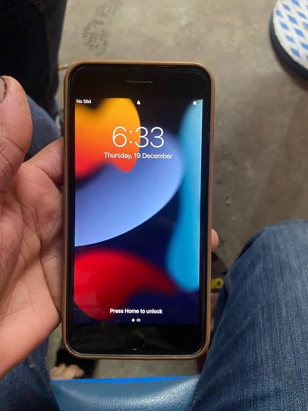 i phone 7+ 256 gb 10/8 condicion 1 hand use  baki all oky 5