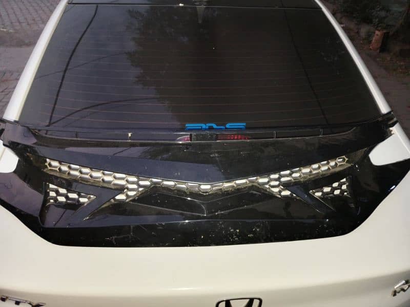 HONDA CIVIC X FRONT GRILL 1