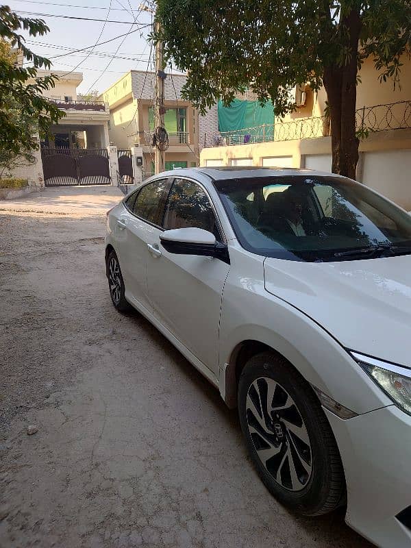 Honda Civic Oriel 2018 3