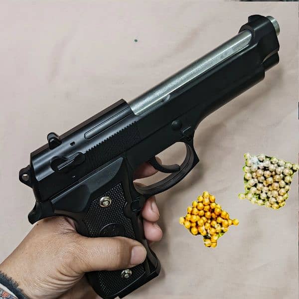 KIDS TOY GUN-SOLID PLASTIC AND METAL   BODY WITH MAGHAZINE FOR BOYS 2