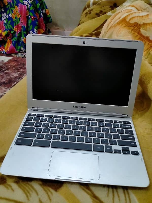 ChromeBook 0