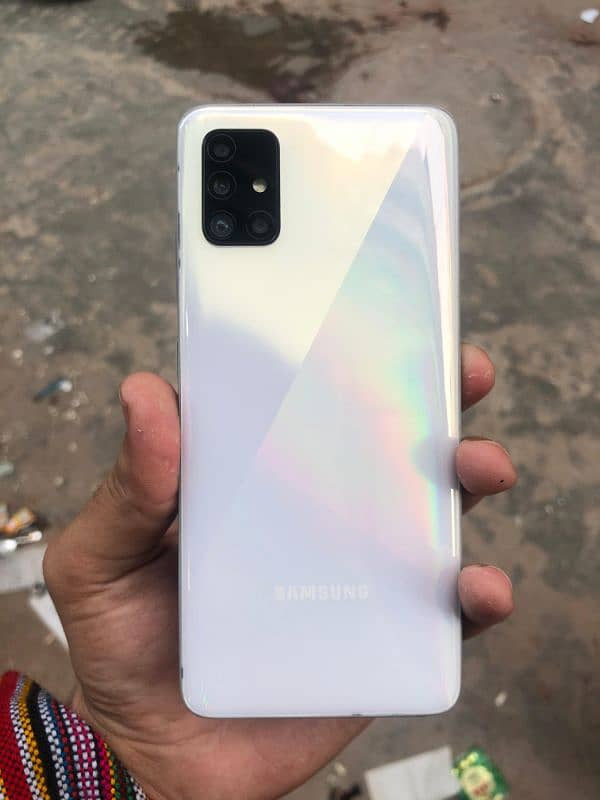 SAMSUNG GALAXY A51 With Box 1