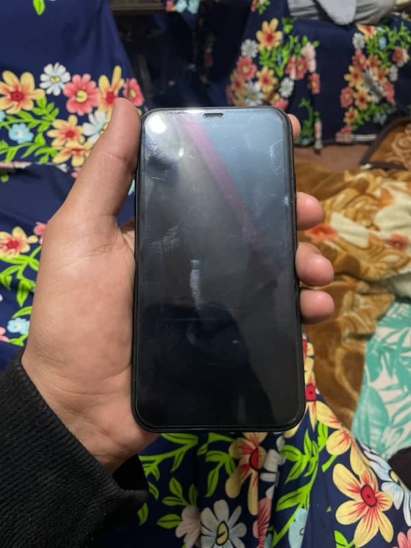 iphone xr 1