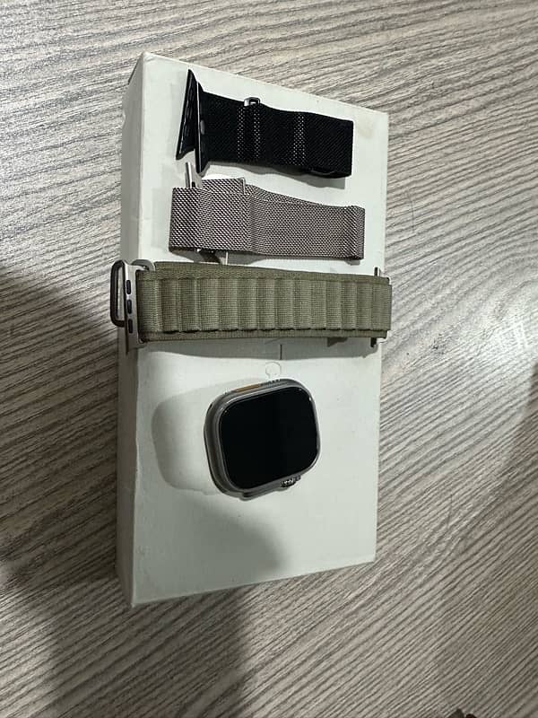 Apple Watch Ultra 2 49mm Titanium Olive Alpine Loop S 8