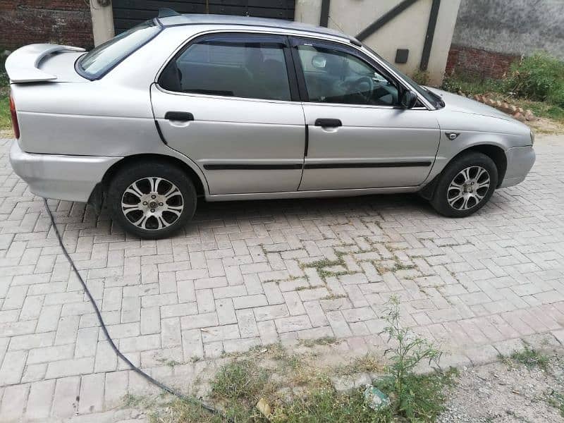 Suzuki Baleno 2004 3