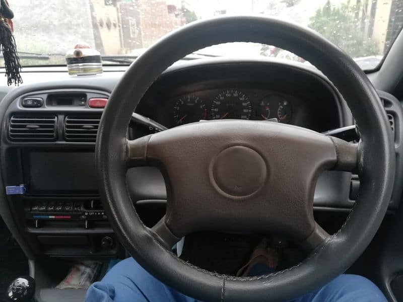 Suzuki Baleno 2004 5