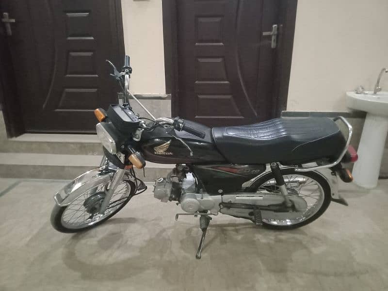 Honda CD 70 4