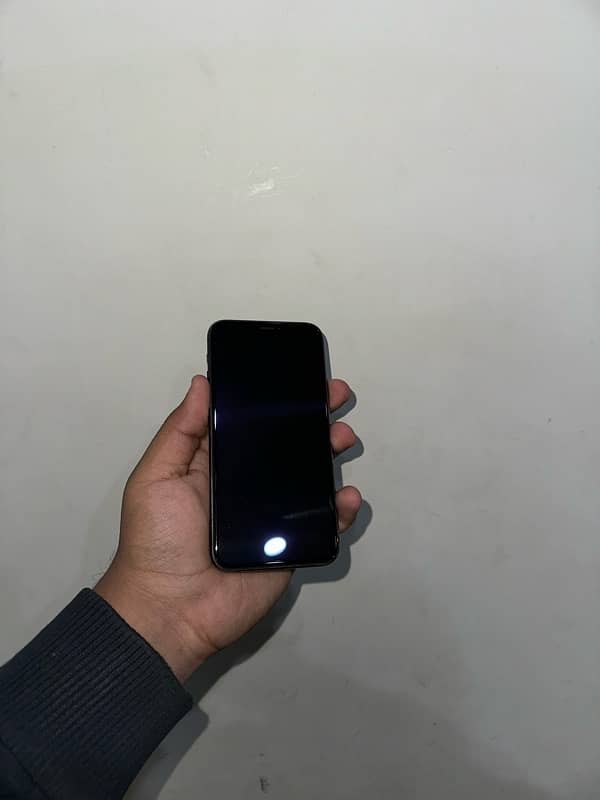 iphone 11 pro Pta Approved 256GB 2