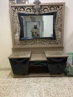 Deco Console with Mirror