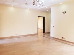 1 Kanal House For Rent In DHA Lahore Phase 4 Near Ring Road