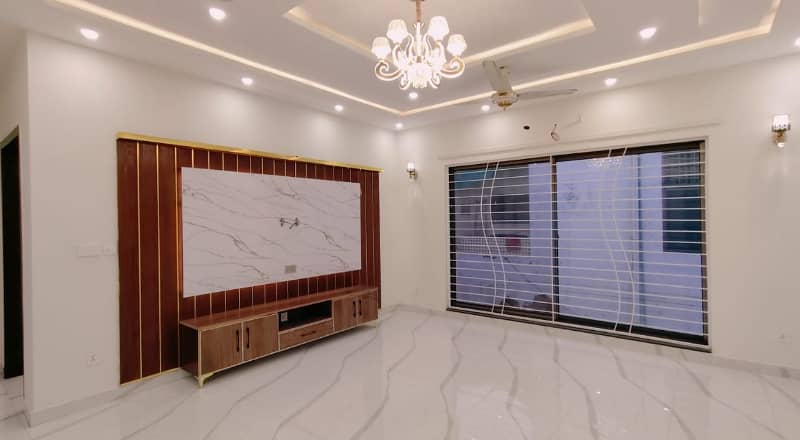 1 Kanal House For Rent In DHA Lahore Phase 7 Near DHA Raya 22