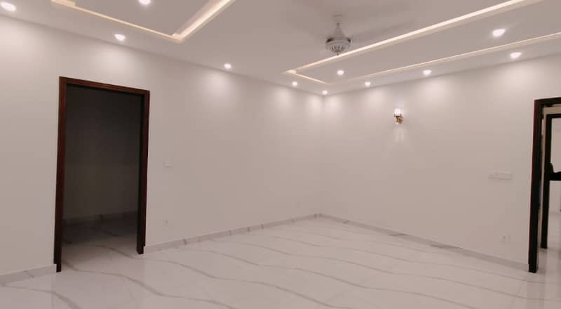 1 Kanal House For Rent In DHA Lahore Phase 7 Near DHA Raya 33