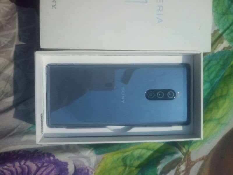 Sony experia 1 4