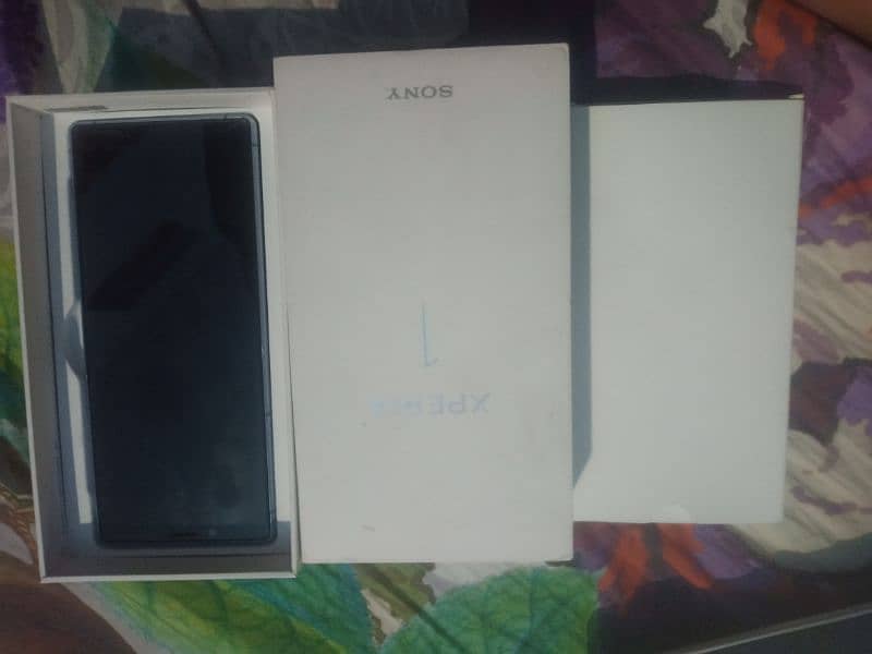 Sony experia 1 6